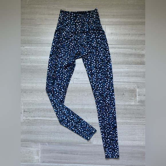 Beyond Yoga Pants - EUC Beyond Yoga Lux Droplet Leggings